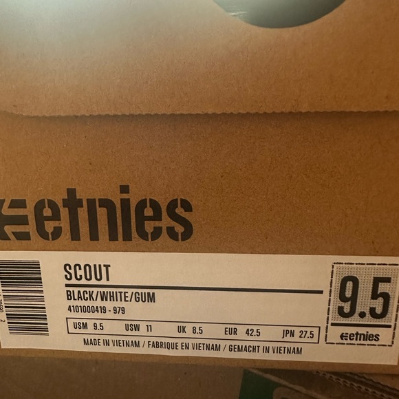 Etnies Scout Black and White Shoes - Picture 1 of 2